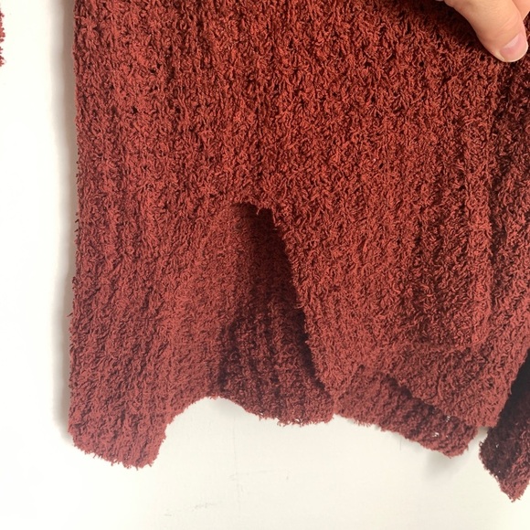 American Eagle NWT Hooded Crochet Pullover V-neck Sweater - Picture 5 of 12